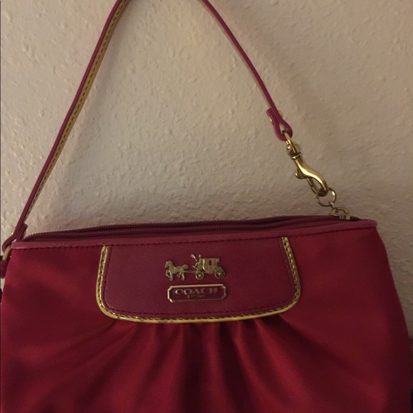 Coach Purse - Picture 5 of 7